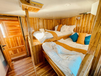 Raja Bintang 2 Twin Bed Cabin