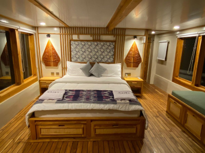 Master Cabin main deck