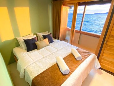 Lita Boat Studio Cabin